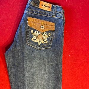 Pants for young women